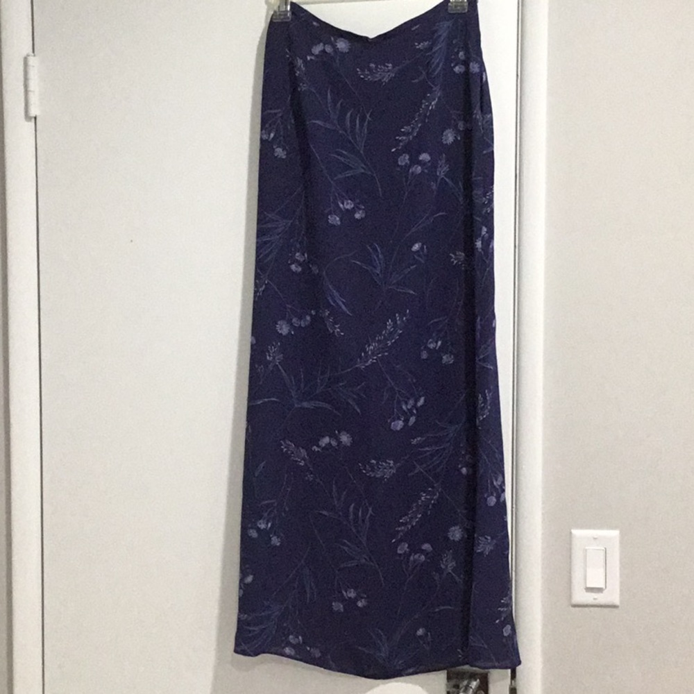 Preview Collection long skirt- excellent condition